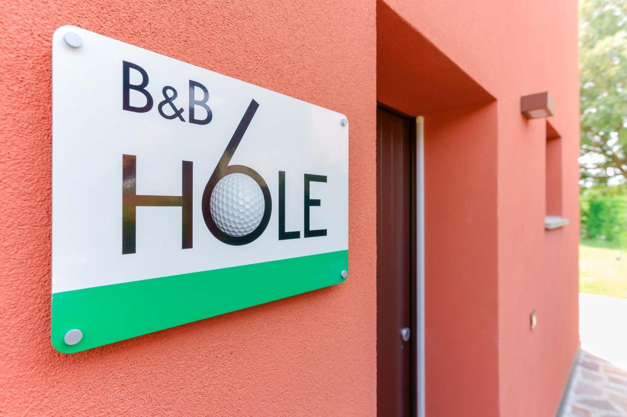 Hole6 Bed & Breakfast *