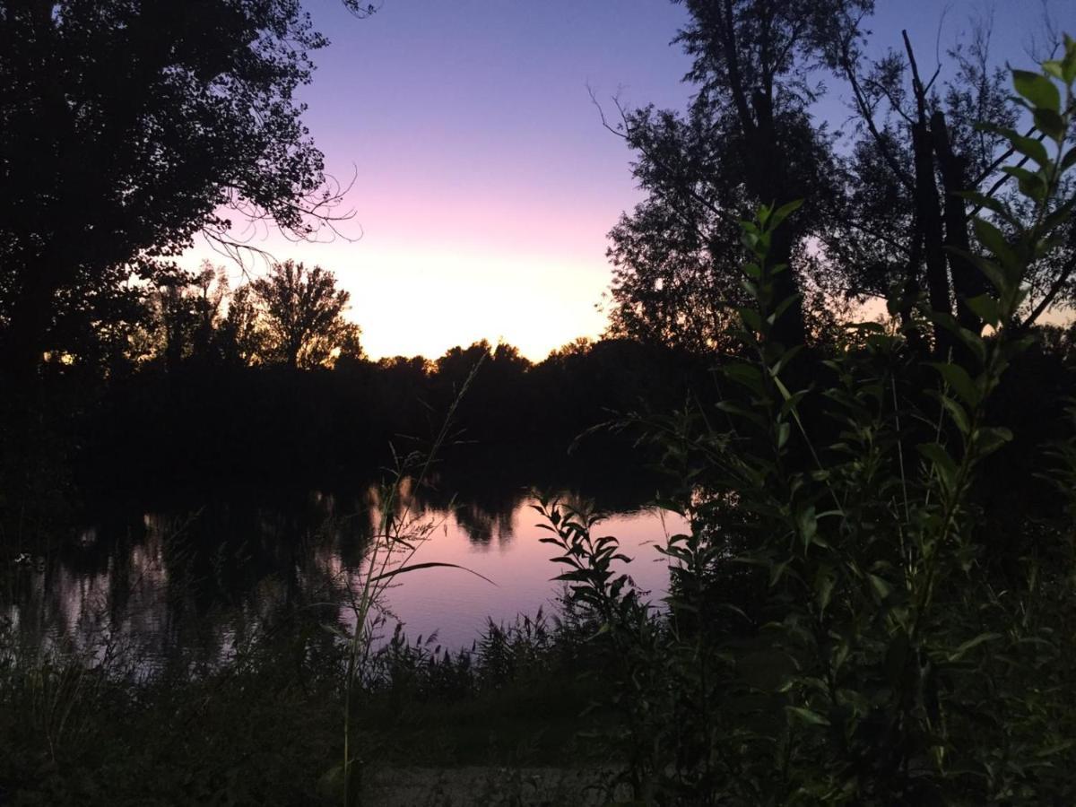 Hole6